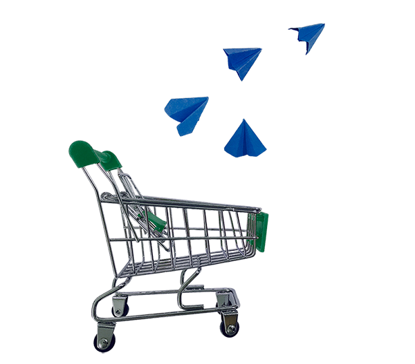 Einkaufswagen mit fliegenden blauen Papierfliegern, die die Conversion Rate symbolisieren.